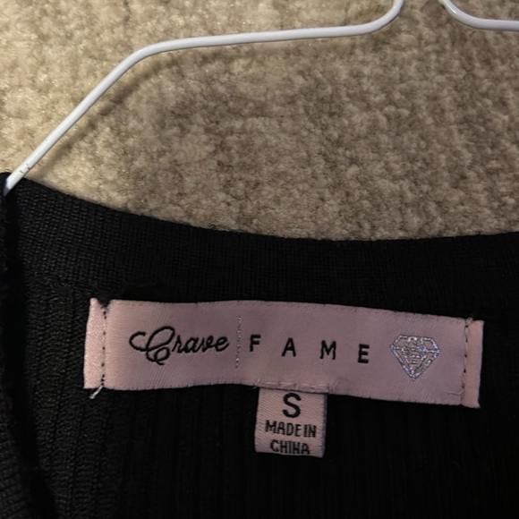 Black mesh /sheer sleeve, v neck sweater. Size small - Picture 3 of 5